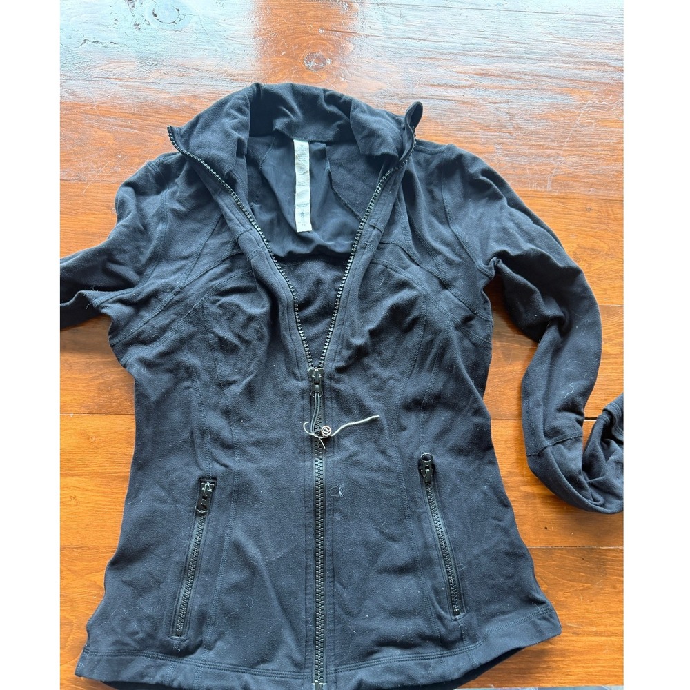 Lululemon Athletica Black Full Zip Athletic Jacket Thumbholes Size 12 CA 35801